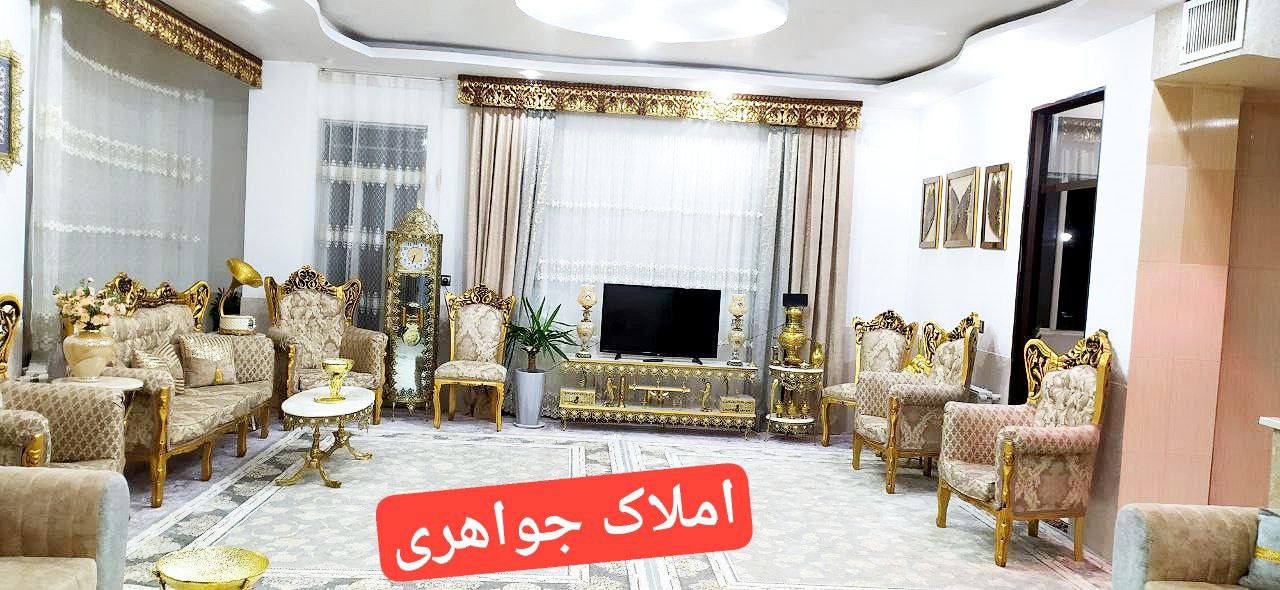 طبقه وسط کاملا مجزا