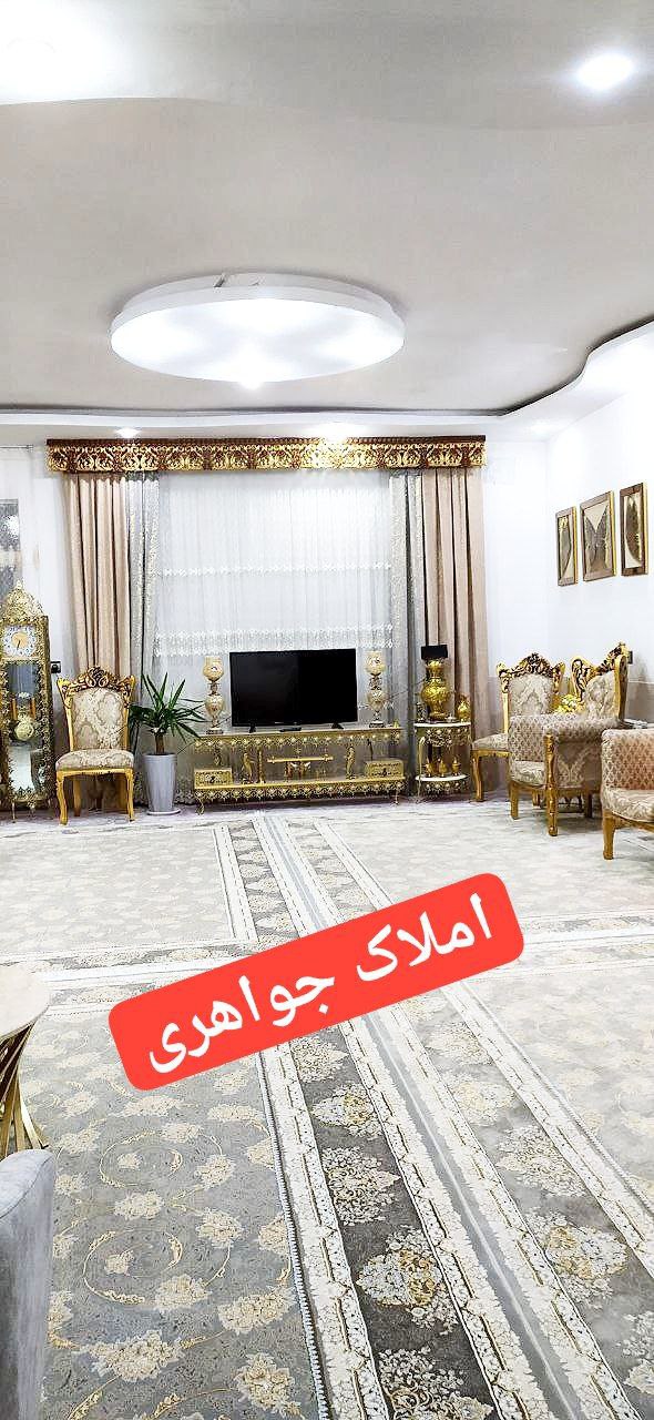 طبقه وسط کاملا مجزا